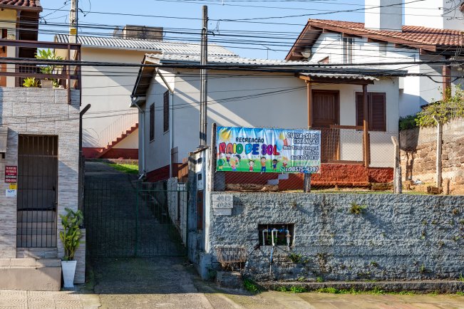 0051 - Terreno com 2 casas sendo 3 moradias, Boa Saúde, NH